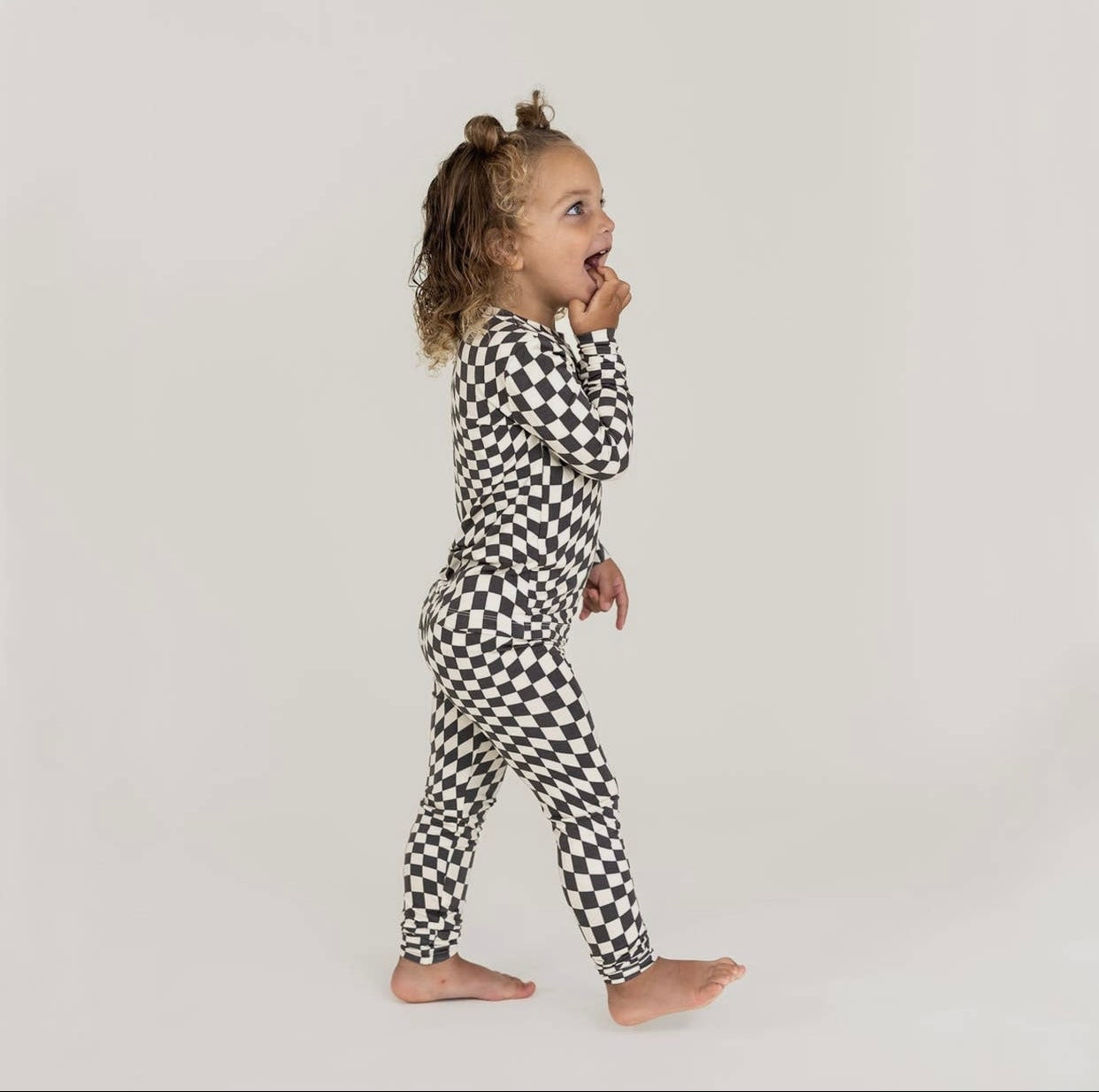Wavy Checker 2 Piece Set | Black + White