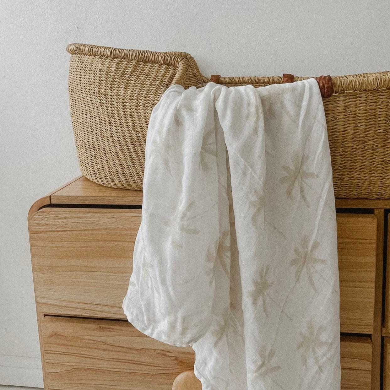 Organic Bamboo Cotton Muslin Swaddle | Nude Palm