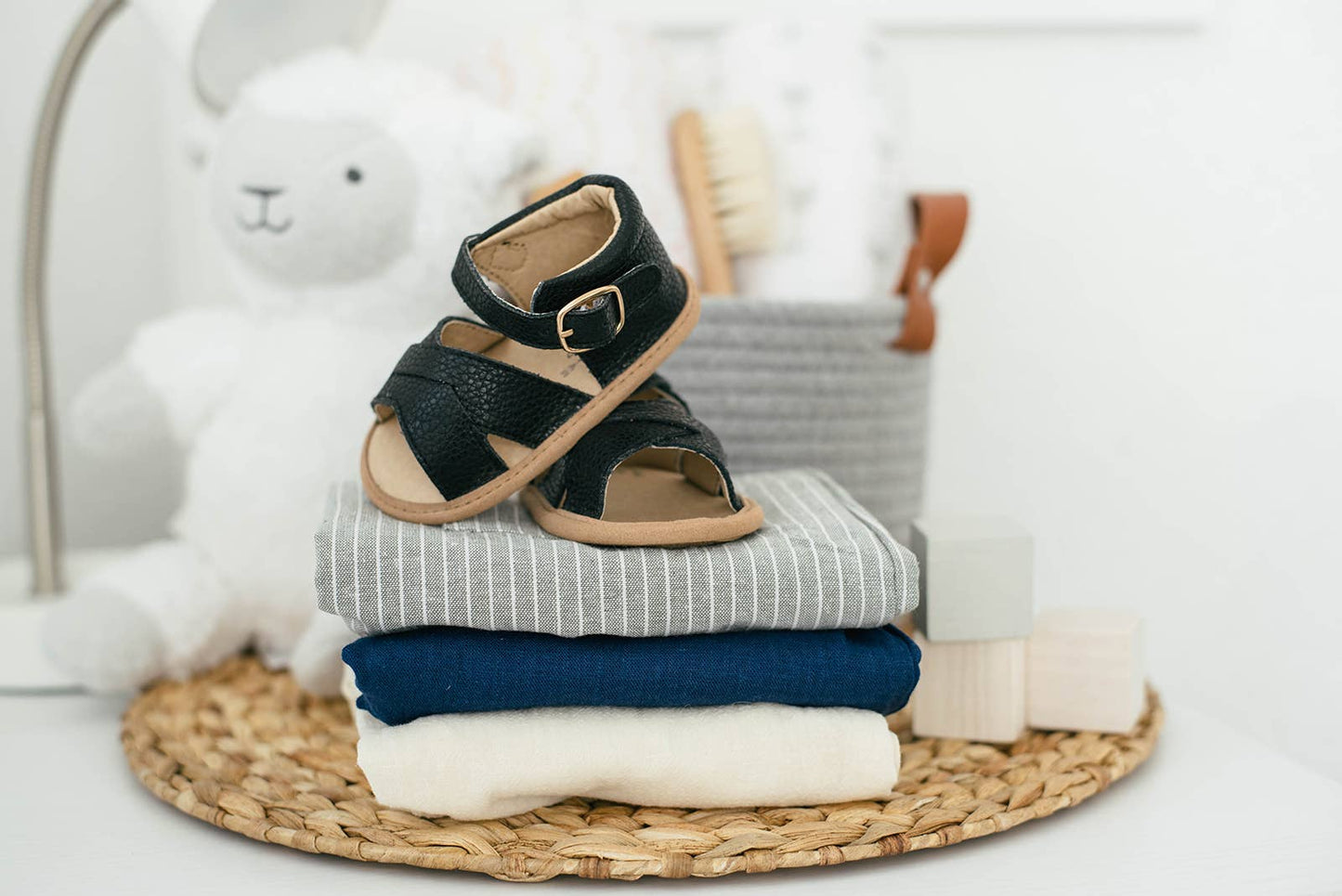 Split-Soled Leather Baby Sandals - Black